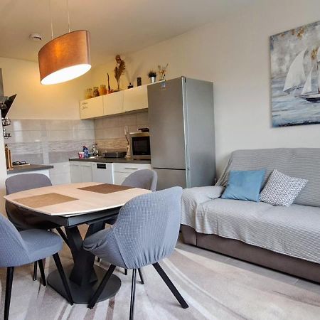 Apartments Zara- Zd Екстериор снимка